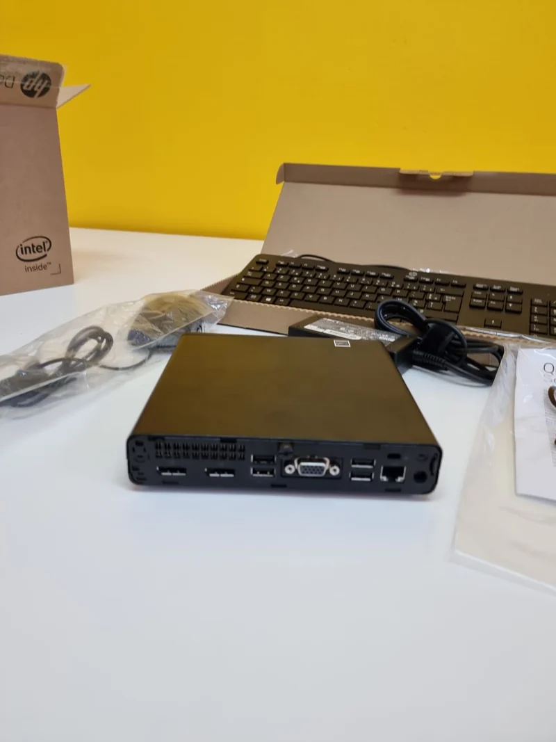 HP ProDesk 600 G4 mini PC | Intel Core i7-8700T 2.4Ghz | SSD 256GB m2 | Display Port Windows 11