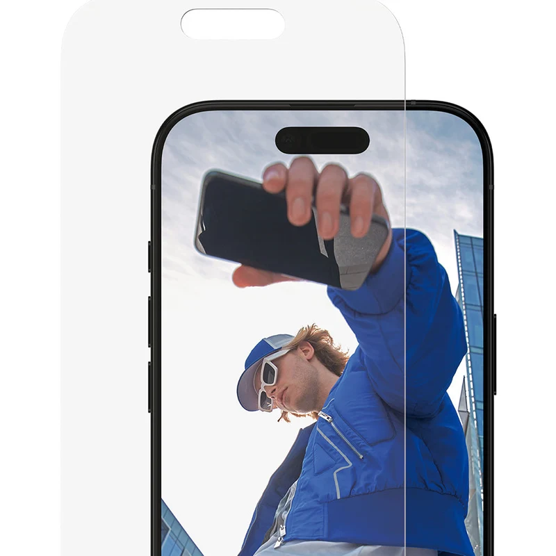 Gehärtetes Glas mit Applikator für iPhone 17 / 16 Pro, PanzerGlass Classic Fit EasyAligner